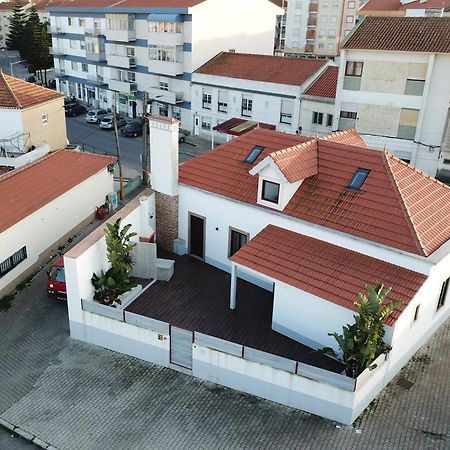 Surfsoul Guesthouse - Bed And Breakfast Peniche Zewnętrze zdjęcie