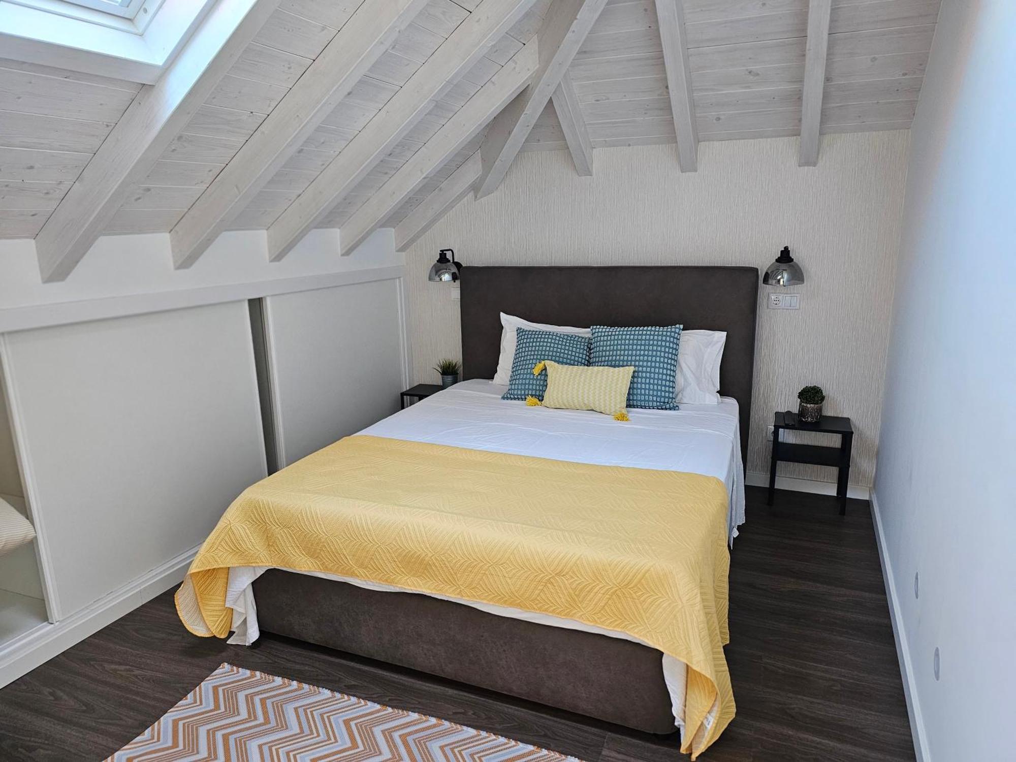 Surfsoul Guesthouse - Bed And Breakfast Peniche Zewnętrze zdjęcie