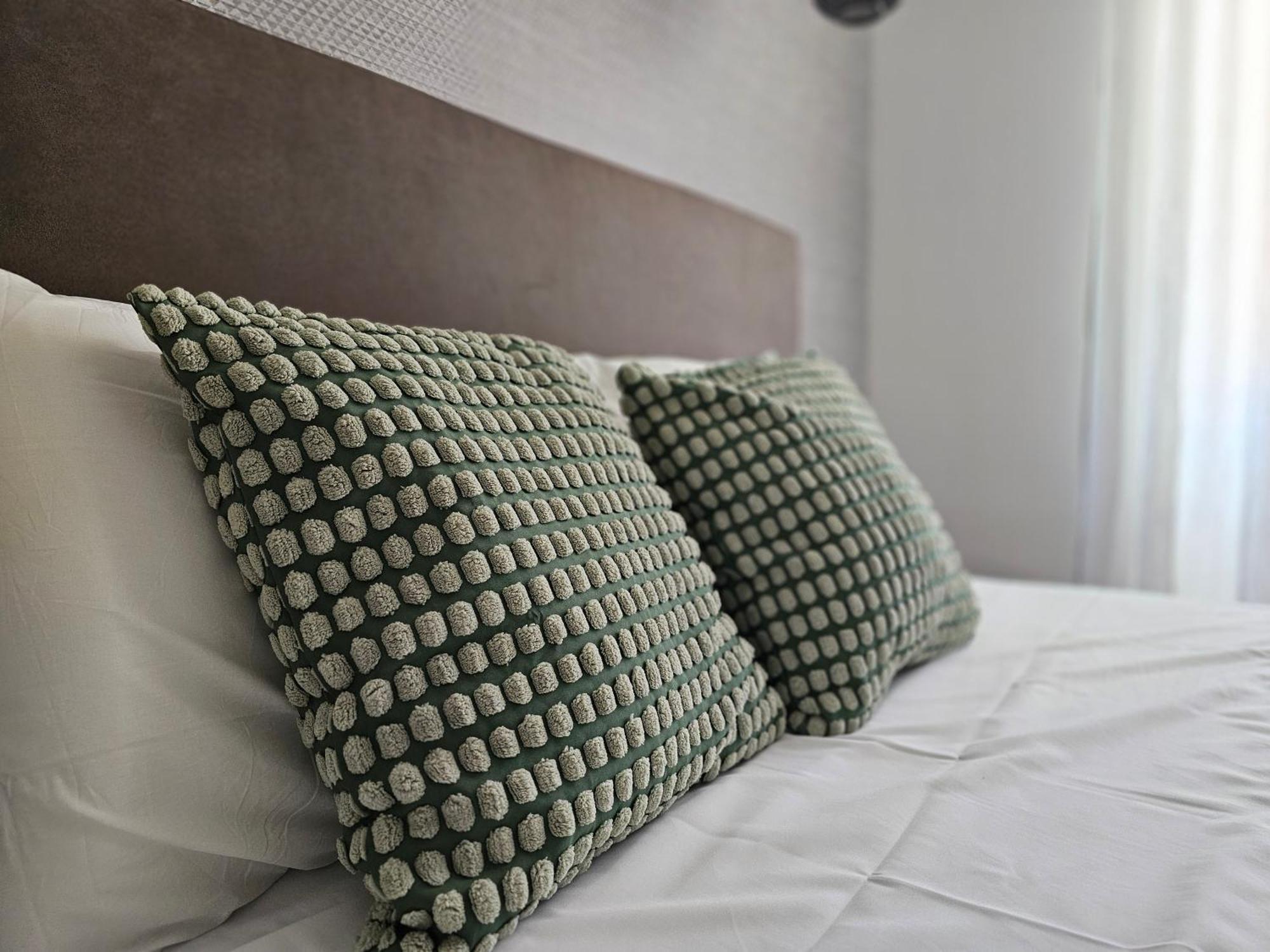 Surfsoul Guesthouse - Bed And Breakfast Peniche Zewnętrze zdjęcie