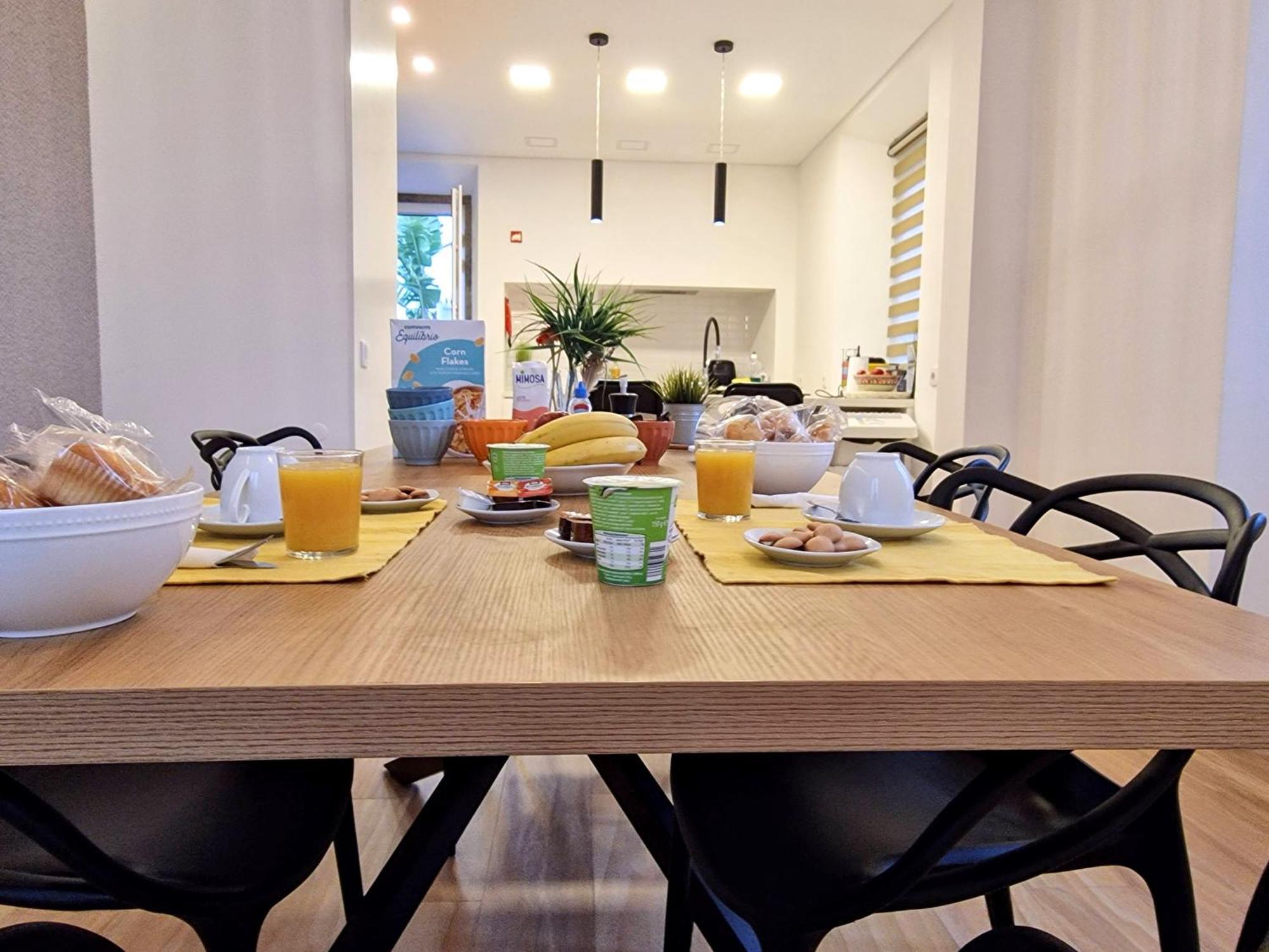 Surfsoul Guesthouse - Bed And Breakfast Peniche Zewnętrze zdjęcie